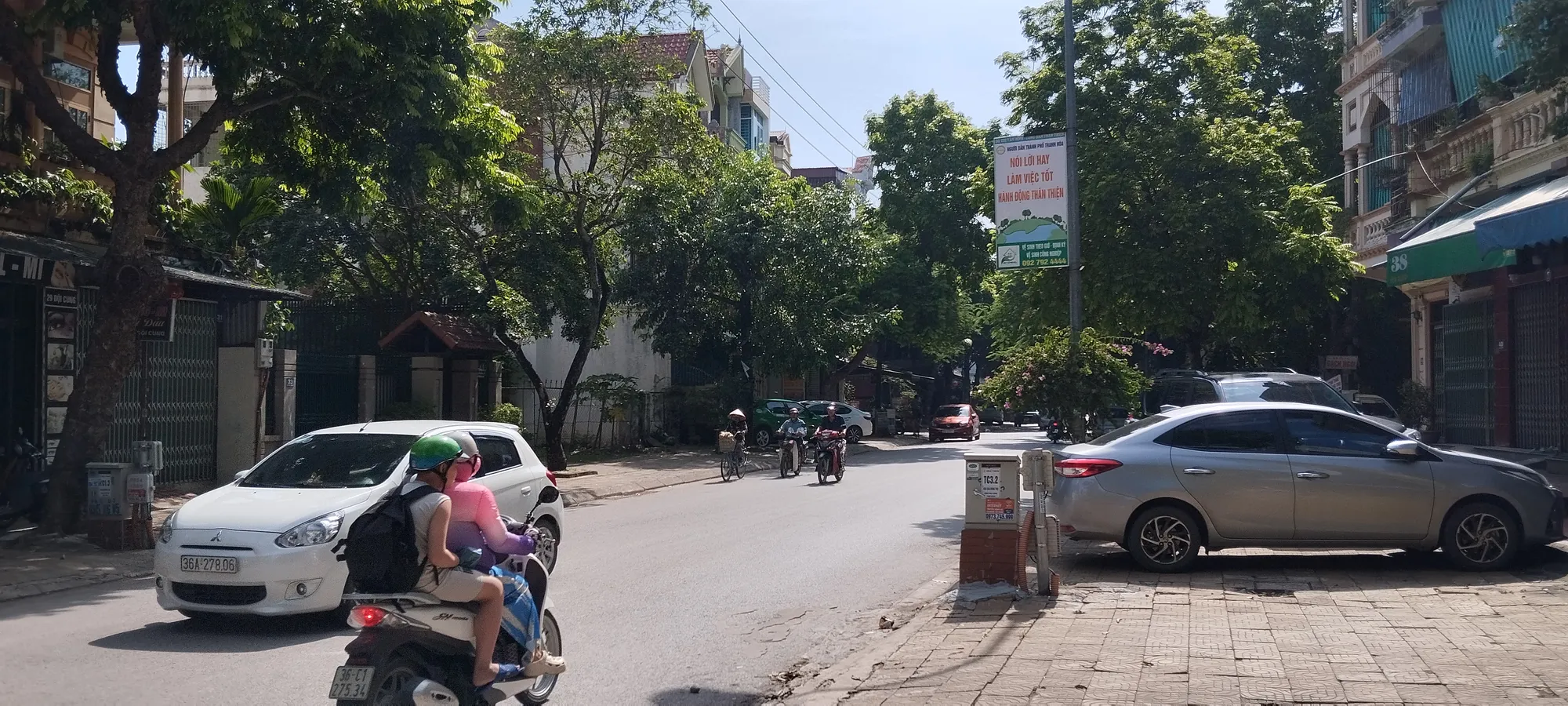 Nhà cấp 4 mà mặt tiền gần 8m, đường đội cung thì quá oke