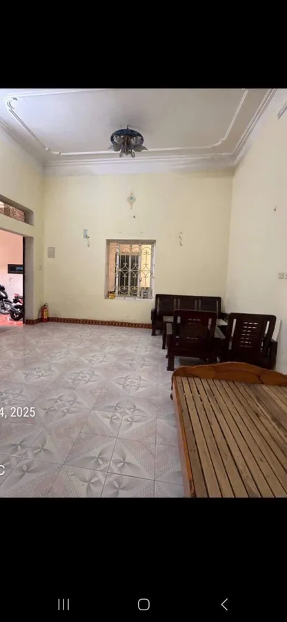 Nhà 2 tầng mặt tiền 6,5m, cách đường lớn Tô Vĩnh Diện 10m