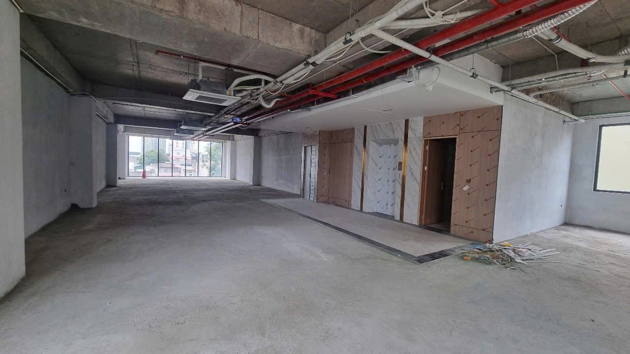 Cho thuê mặt bằng cạnh vincom