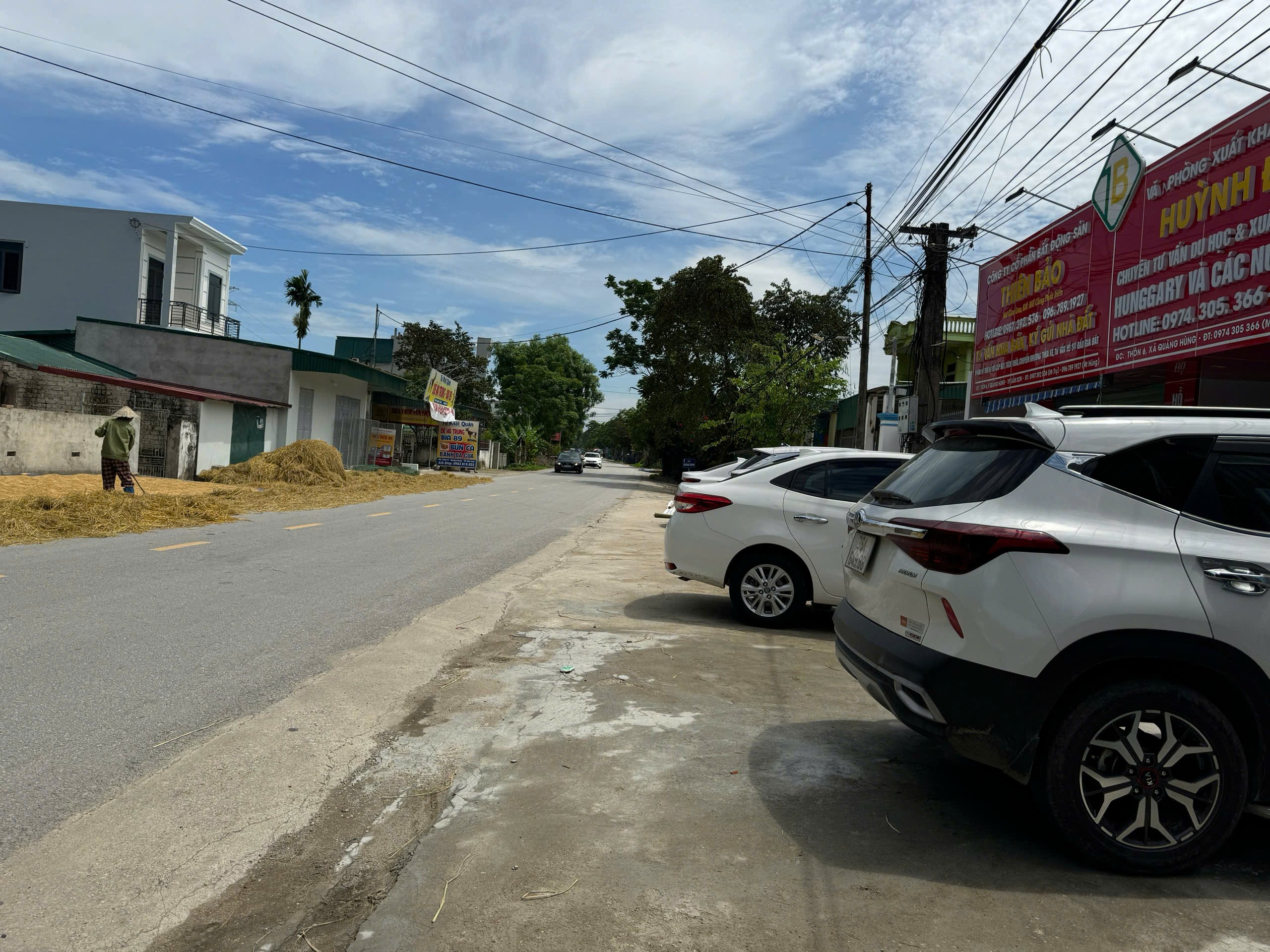 Nhà mặt đường 4b xã Đại Hùng, Sầm Sơn - Kinh doanh, văn phòng oke