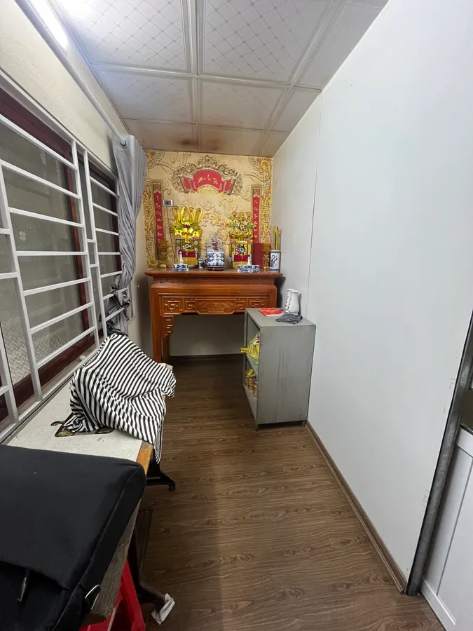 Nhà 3 Mặt Tiền Nguyễn Chí Thanh - Giá Tốt, Vị Trí Đẹp