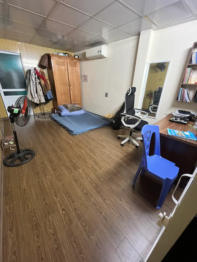 Nhà 3 Mặt Tiền Nguyễn Chí Thanh - Giá Tốt, Vị Trí Đẹp