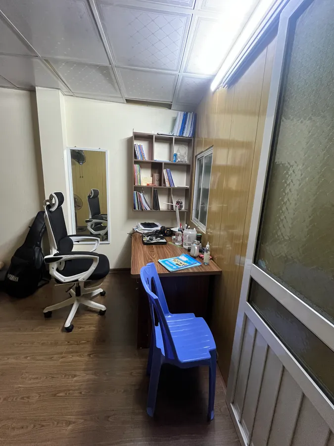 Nhà 3 Mặt Tiền Nguyễn Chí Thanh - Giá Tốt, Vị Trí Đẹp