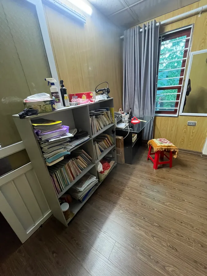 Nhà 3 Mặt Tiền Nguyễn Chí Thanh - Giá Tốt, Vị Trí Đẹp