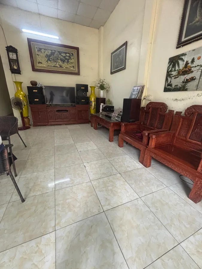 Bán nhà đẹp gần chung cư TECCO, phù hợp ở và kinh doanh