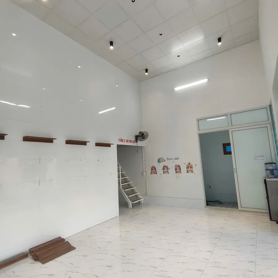 8,4 mét mặt tiền đường Đinh Lễ, hàng lõi trung tâm của P. Lam Sơn