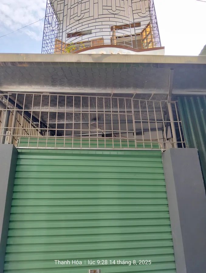 Bán nhà 2 tầng Trường Thi (Hạc Thành) Thanh Hóa gần Quảng Trường Lam Sơn giá 1,55 tỷ