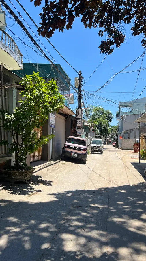 Bán đất kèm nhà cấp 4 mặt tiền kinh doanh spa - gần hồ Đồng Chiệc Thanh Hóa, giá 3 tỷ xx