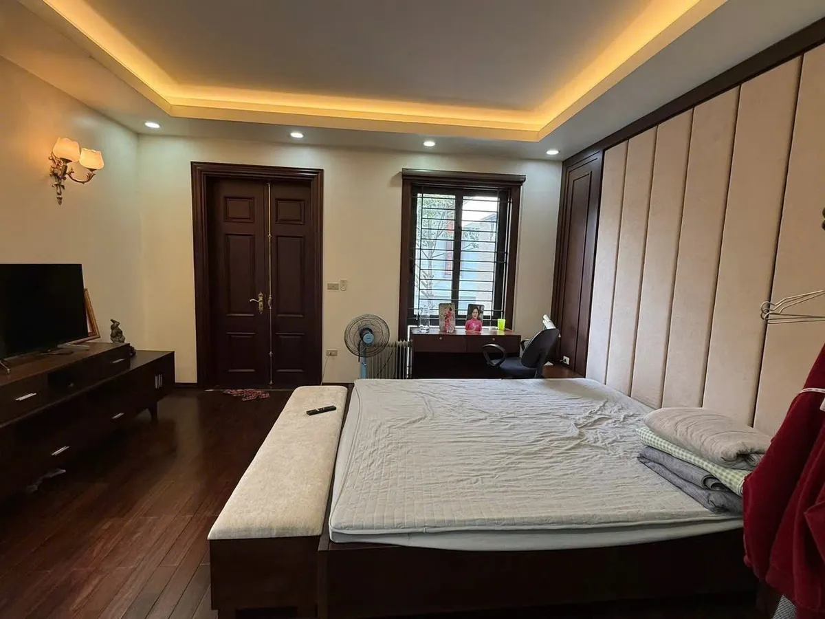 Siêu phẩm biệt thự đầu ve, ngay tecco Đông Vệ, mặt tiền 12,8m