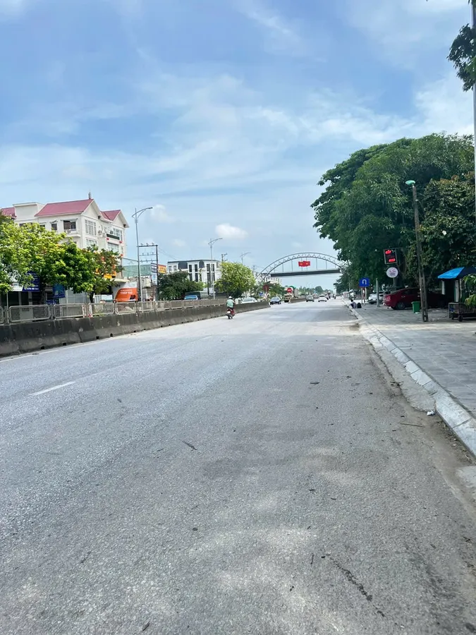 Bán đất 200m² Quyết Thắng - Quảng Thịnh Thanh Hóa, mặt tiền 11m, giá 1,85 tỷ