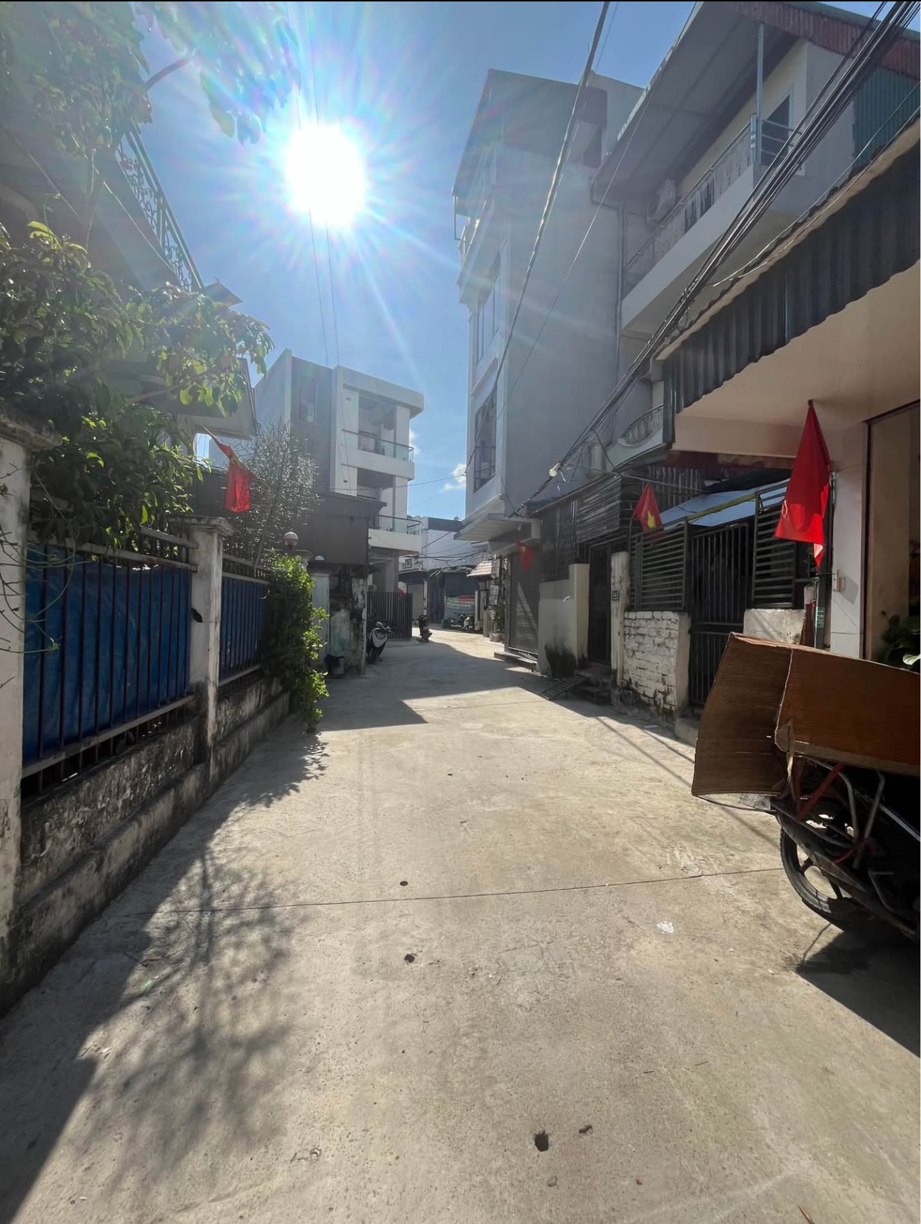 E bán 2 lô đất Tổng DT 176m2 nở hậu . MT 8.7 ngay trung tâm p lam Sơn