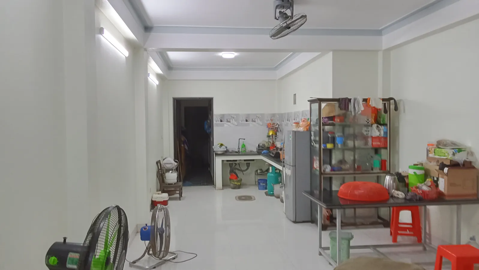 Bán nhà 3 tầng cốt lệch - Trung tâm phường Đông Sơn, TP Thanh Hóa