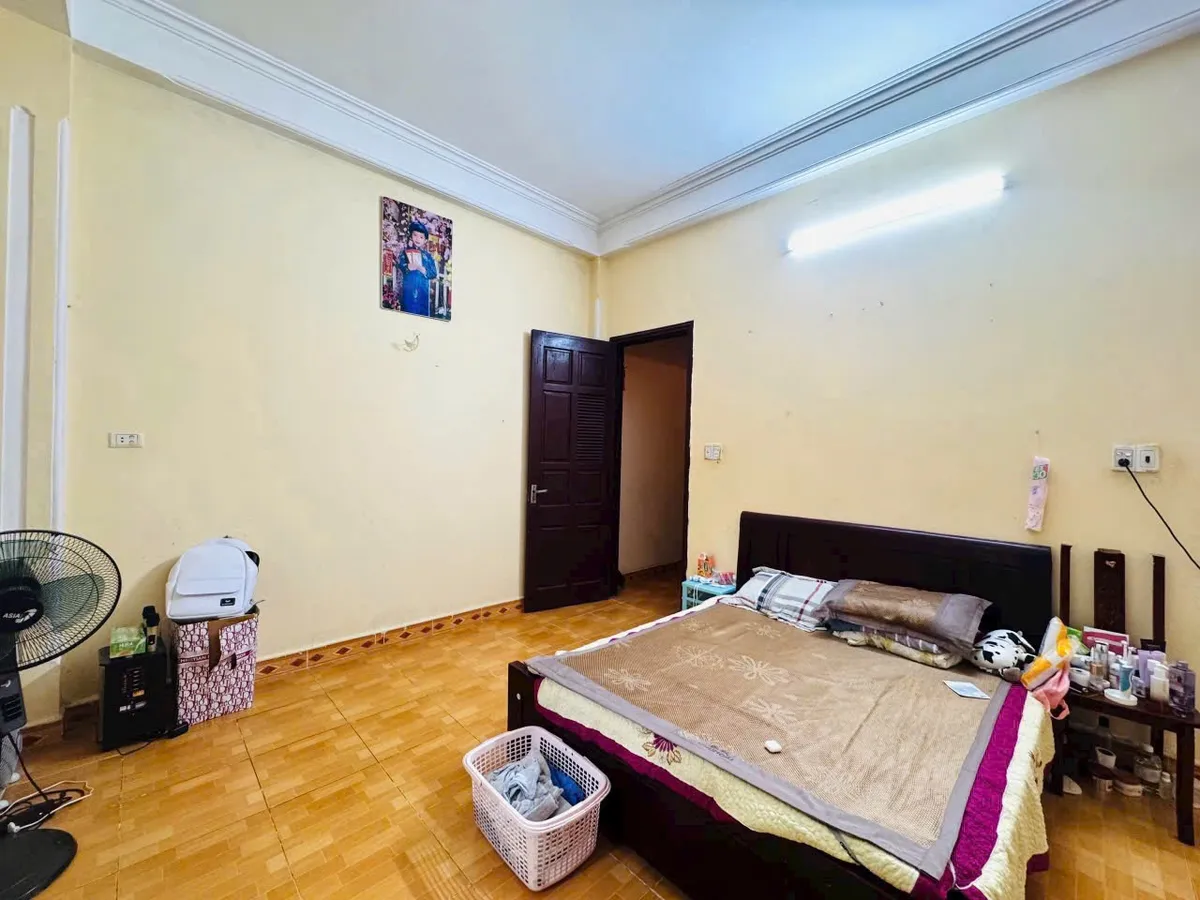 Bán nhà 3 tầng mới đẹp tại Đông Thọ, Thanh Hóa - Sổ đỏ chính chủ