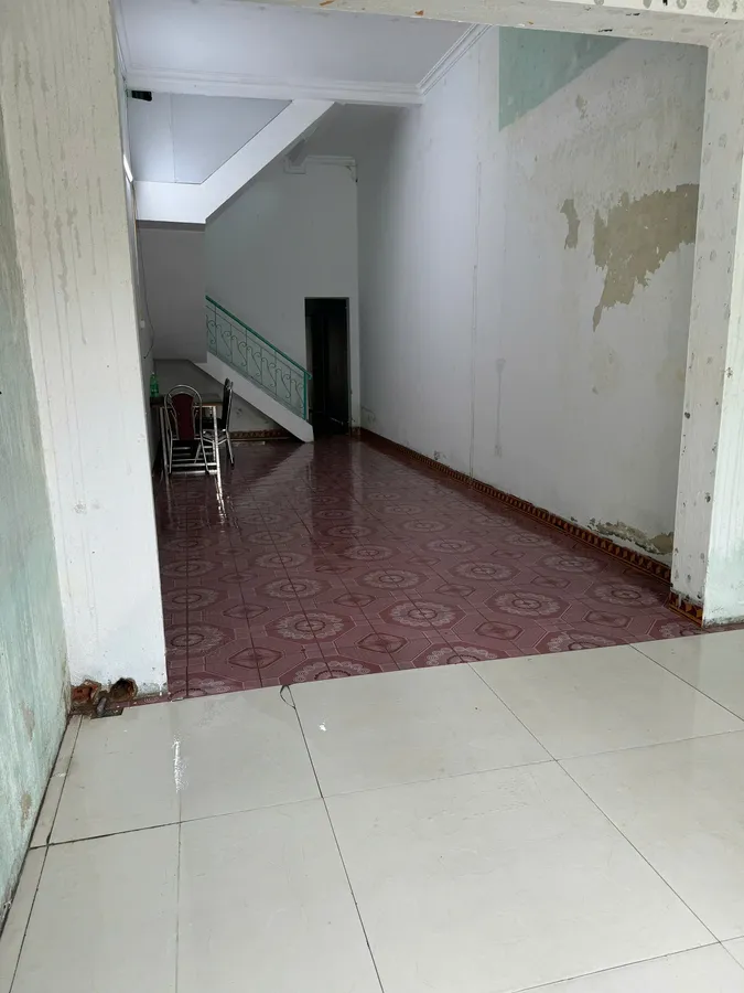 Bán Nhà 1,5 Tầng Đẳng Cấp, 2 Mặt Tiền lớn Nguyễn Trãi