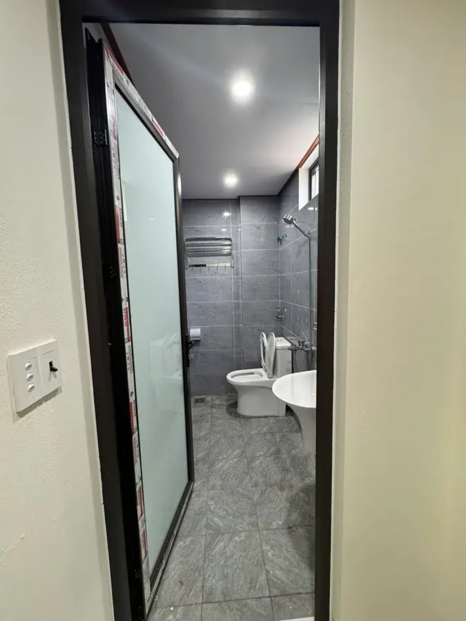 Bán 2 căn nhà 2 tầng phường quảng thành - giá chỉ hơn 1 tỷ