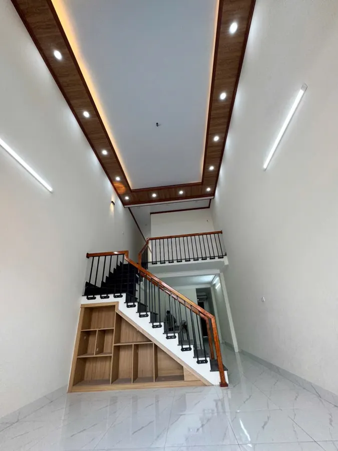 Bán 2 căn nhà 2 tầng phường quảng thành - giá chỉ hơn 1 tỷ