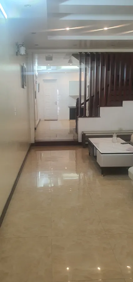 Bán nhà 3,5 tầng đội cung - trường thi, vị trí đắc địa, kinh doanh siêu lợi nhuận