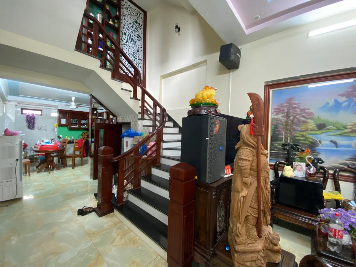 Bán nhà 4 tầng mặt đường nguyễn phúc chu - phường đông thọ, Thanh Hóa