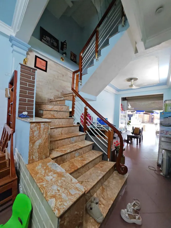 Bán nhà 4 tầng 2 mặt tiền - trục chính kinh doanh phường hạc thành (phú sơn cũ), tp thanh hoá