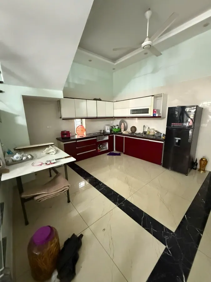 Bán nhà 3 tầng 118m² mặt tiền 5.4m tại trung tâm phường đông tiến mới - tp thanh hóa