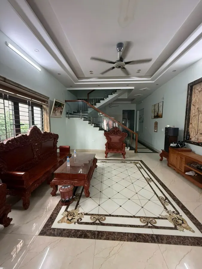 Bán nhà 3 tầng 118m² mặt tiền 5.4m tại trung tâm phường đông tiến mới - tp thanh hóa