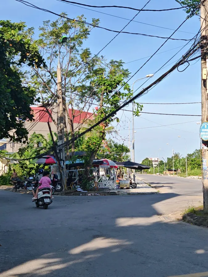 Bán nhà 1,5 tầng trung tâm phường đông hương - S=60m2, thiết kế hiện đại, giá chỉ hơn 2 tỷ