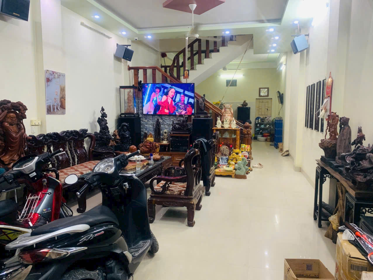 Bán nhà 3 tầng mặt đường Trần Hưng Đạo - trung tâm TP Thanh Hóa