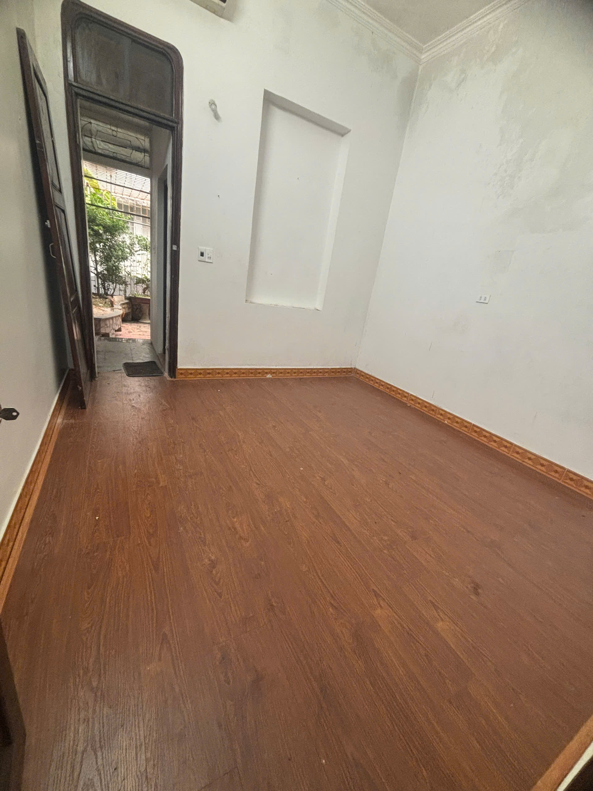 Bán nhà phố 2.5 tầng đường Xuân Diệu, 63m2, 3 phòng ngủ, trung tâm tp Thanh Hóa, giá 5.85 tỷ