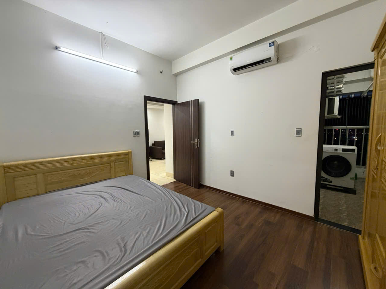 Bán căn chung cư Ruby 2 phòng ngủ 61m2 tầng 20 thoáng mát quanh năm