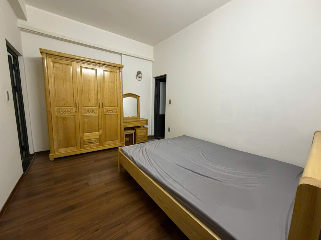 Bán căn chung cư Ruby 2 phòng ngủ 61m2 tầng 20 thoáng mát quanh năm