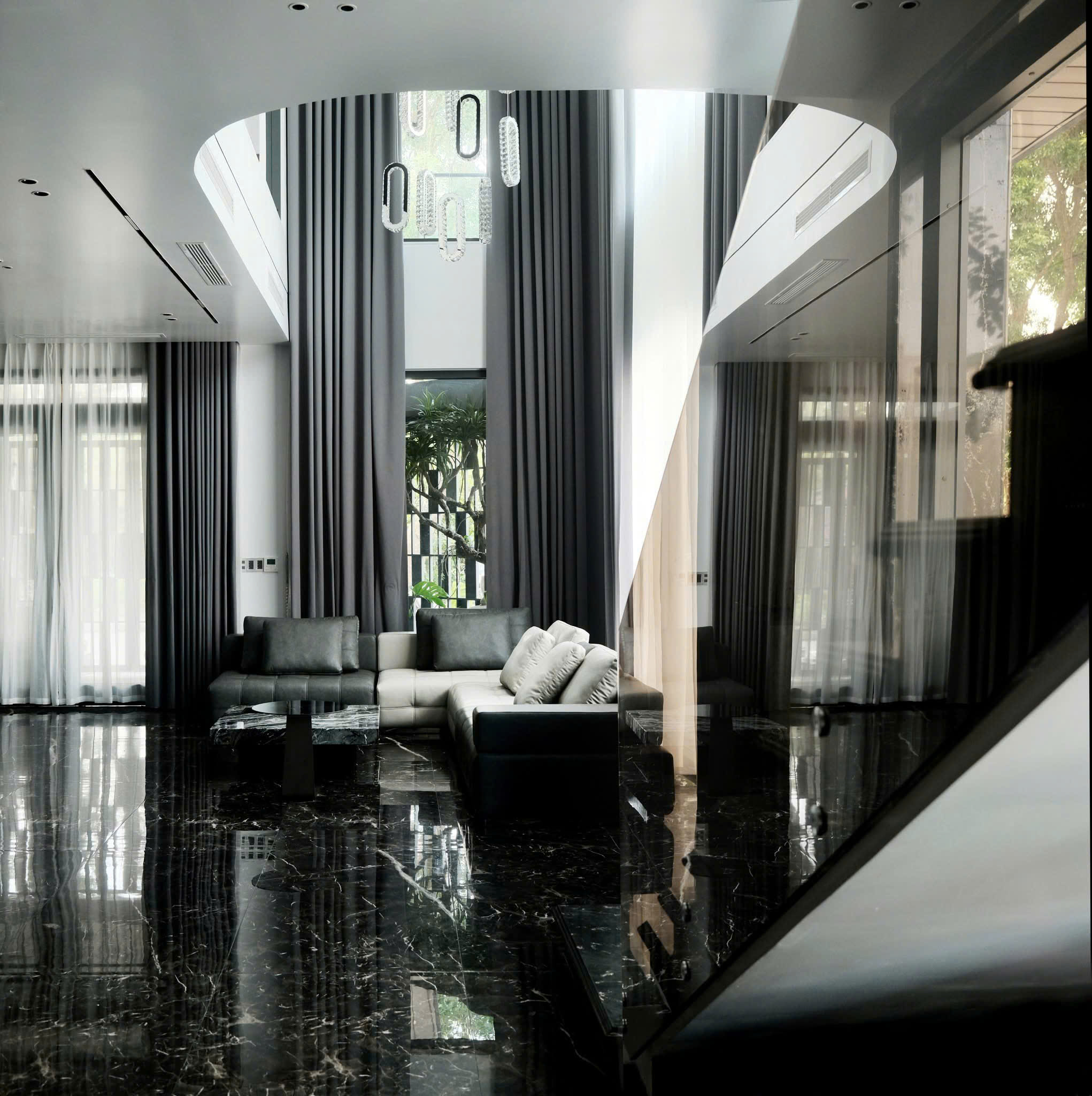 Bán lô góc siêu đẹp trên đường Nguyễn Công Trứ - Hạc Thành - Thanh Hóa giá nhỉnh 14 tỷ - Diện tích sd 108.3 m2