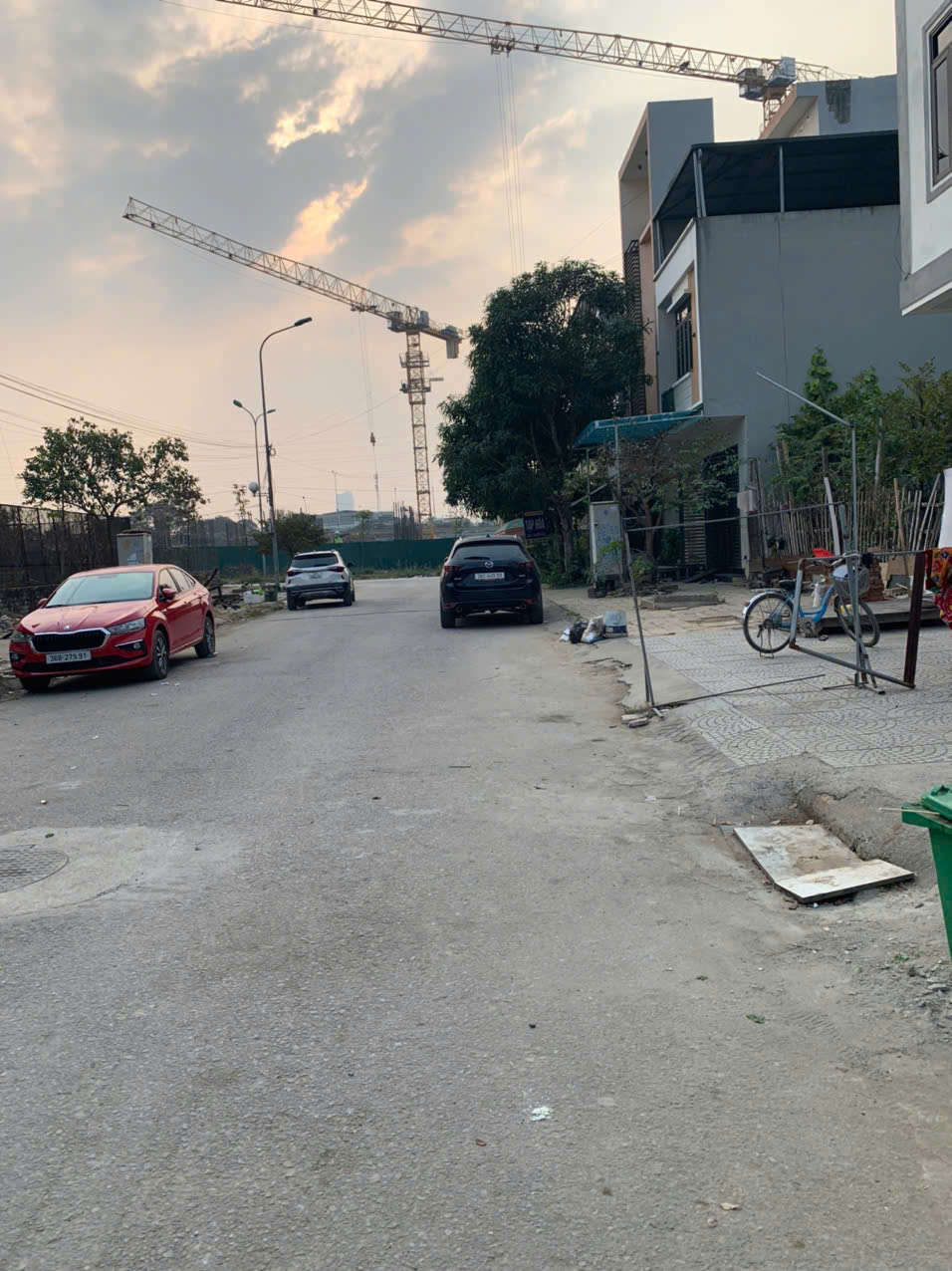 Đất đầu tư - kinh doanh mb 6275 Nam Ngạn, 90m², sát 6 toà chung cư Lam Sơn riverside (25 tầng)