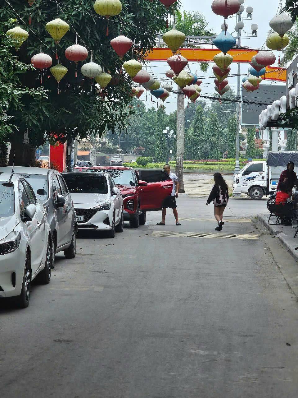 Nhà phố 2 tầng gần phố đi bộ Phan Chu Trinh, 80m², mặt tiền 4m, trung tâm tp Thanh Hóa