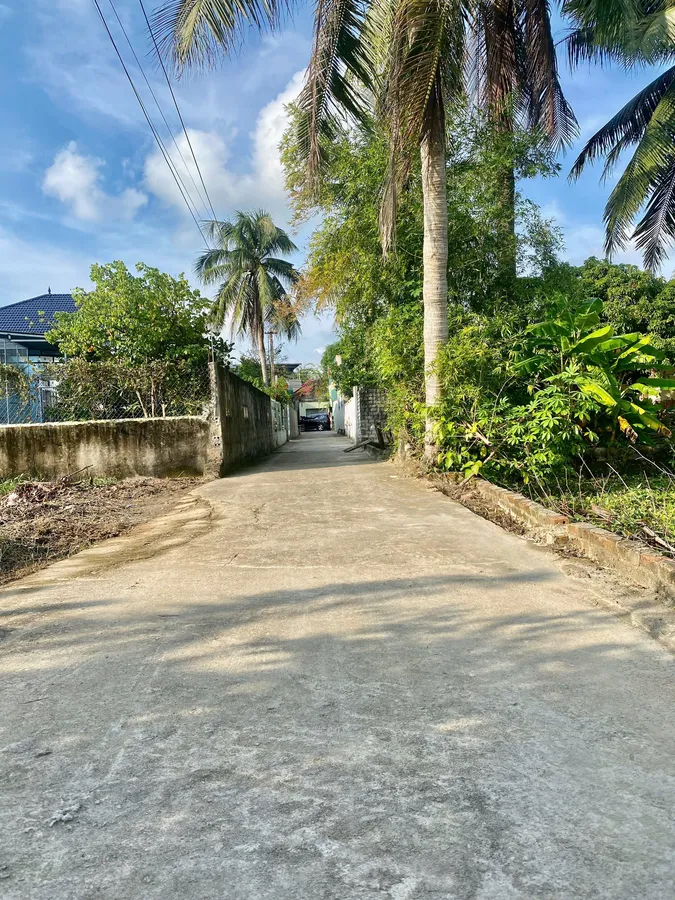 Bán lô đất full thổ cư Quảng Xương, 710m², mặt tiền 23m, sát bệnh viện Đa Khoa, giá 3,05 tỷ