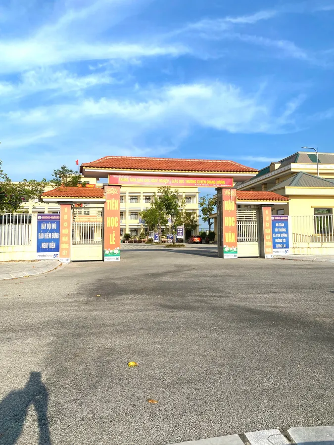 Bán lô đất full thổ cư Quảng Xương, 710m², mặt tiền 23m, sát bệnh viện Đa Khoa, giá 3,05 tỷ