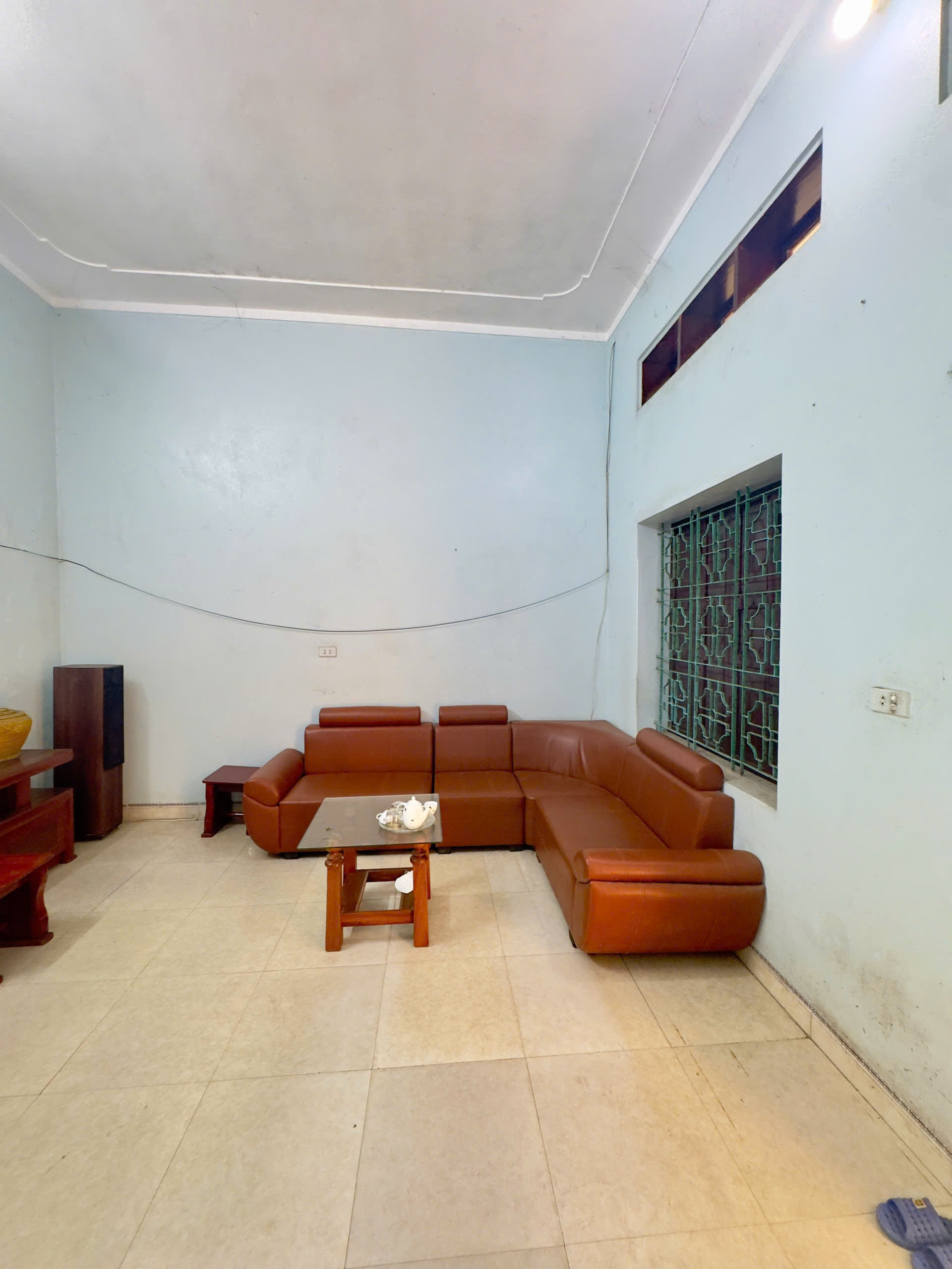 Bán nhà 2,5 tầng gần chợ Cầu Sâng 58m2, mt 5,1m, đường 8m kinh doanh tốt