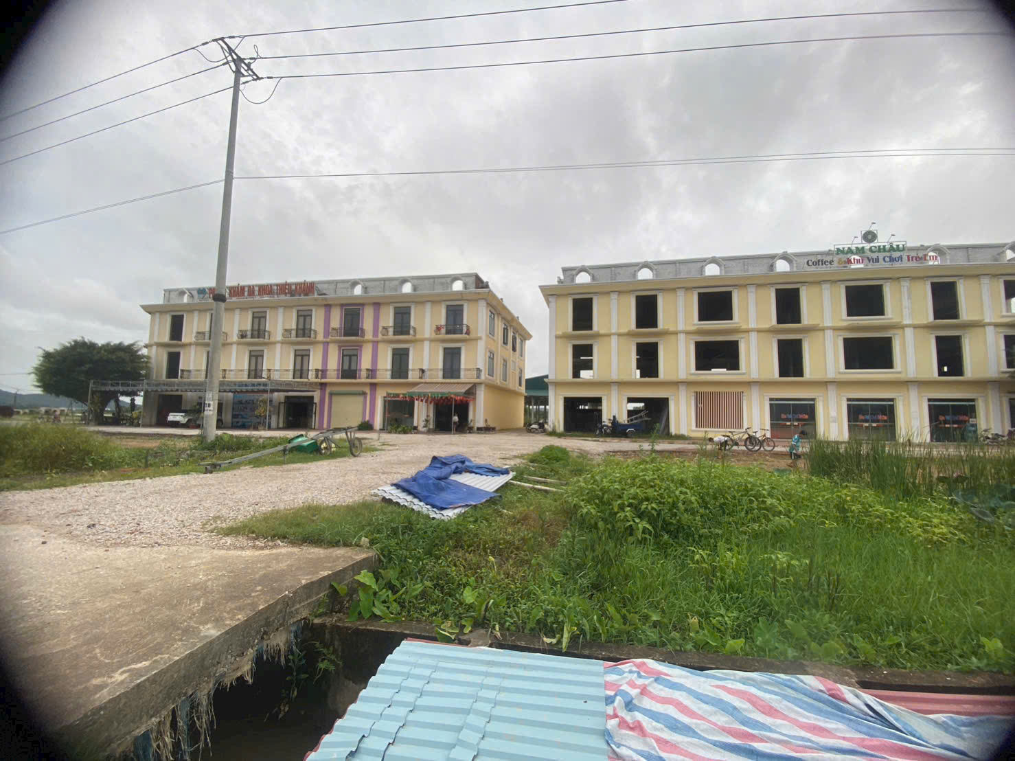 Bán lô đất mbqh 4961 Thiệu Khánh 90m2, trục chính, đường ô tô