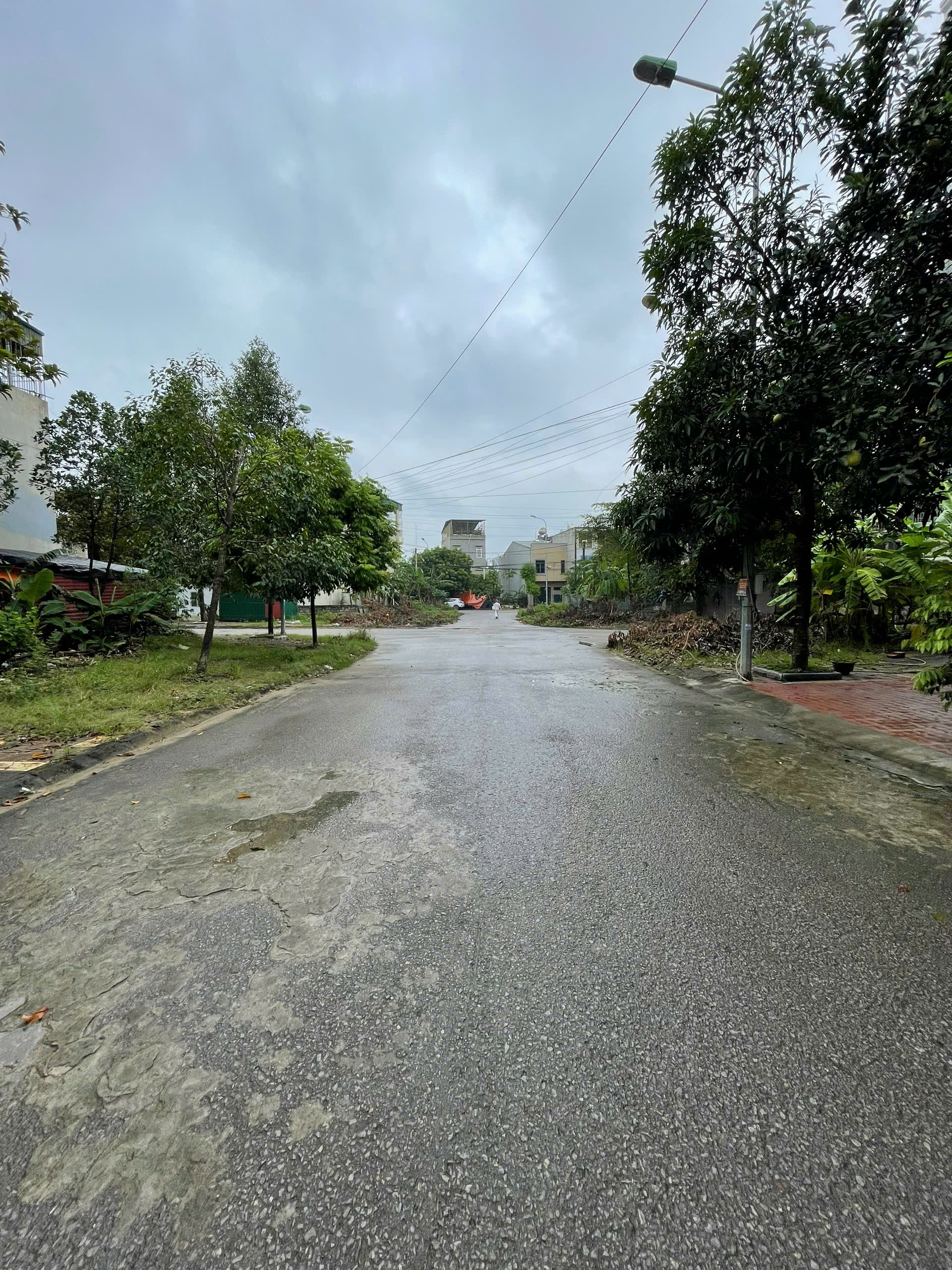 Lô đất mb 4665 Nam Ngạn - 5x15m, đường 18m, sát chung cư Lam Sơn RiverSide 25 tầng