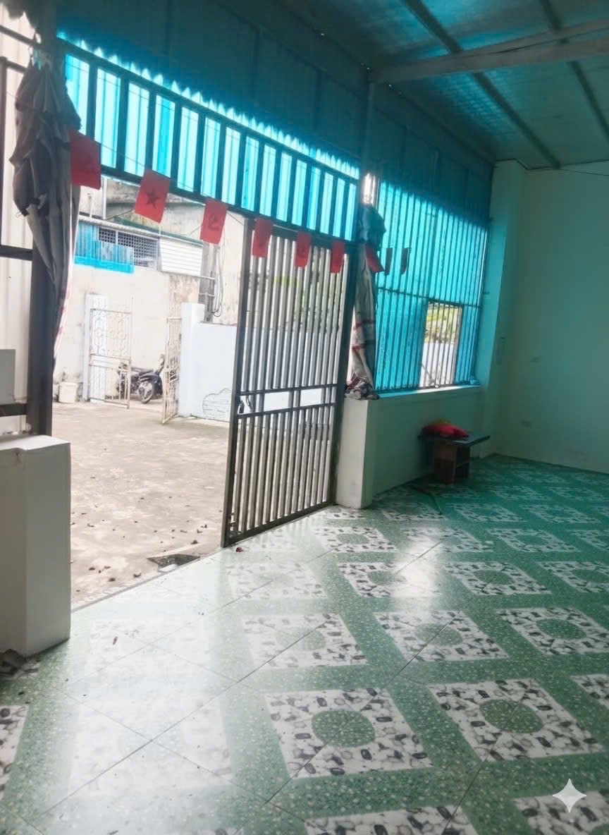 Bán đất tặng nhà mái bằng phường Quảng Đông, tp Thanh Hóa - 230m², mặt tiền 19m, ô tô vào tận sân