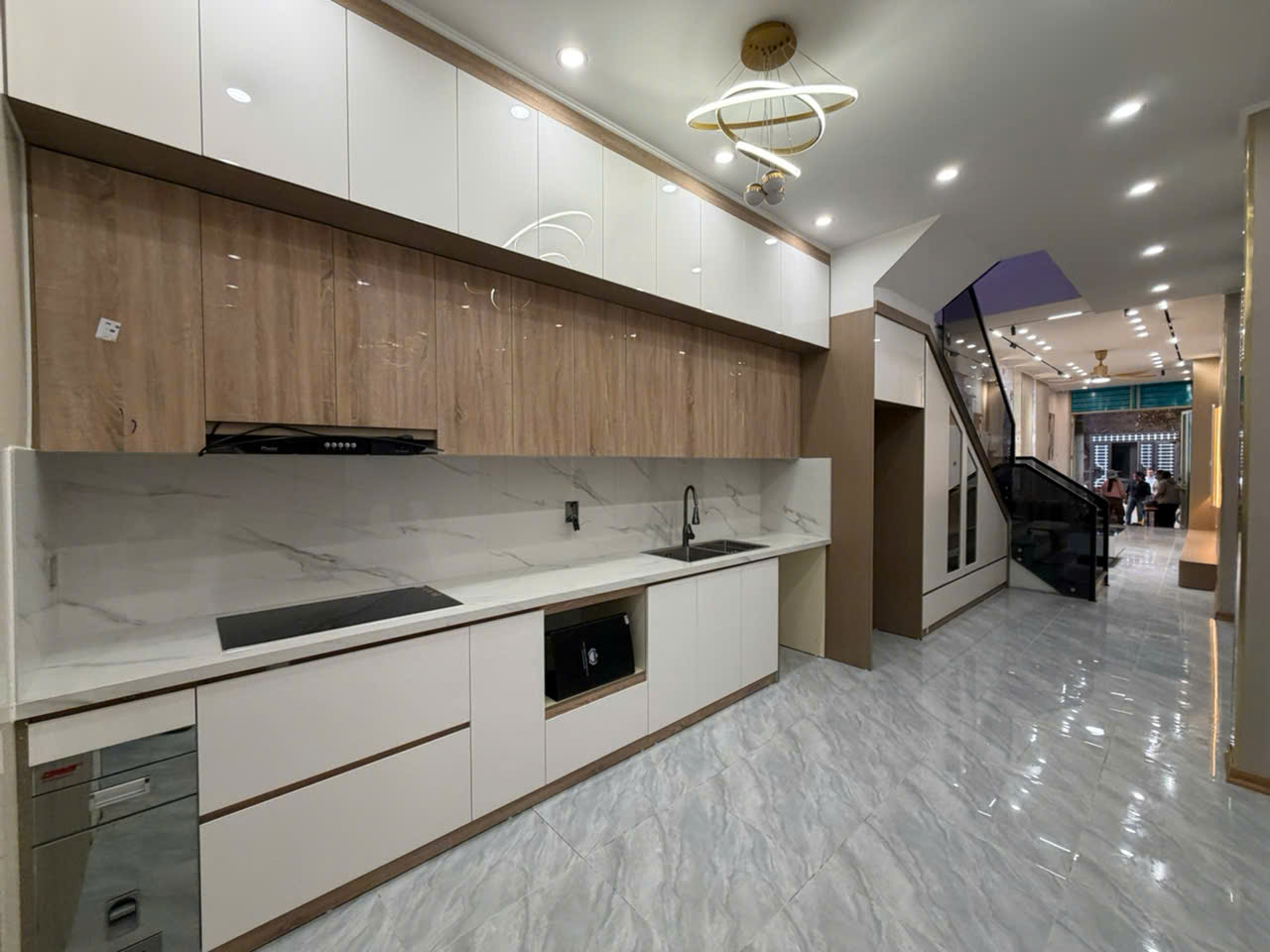 Bán nhà 2 tầng trục chính Ngô Thì Nhậm 56m2 đường 7m vỉa hè 4m kinh doanh sầm uất