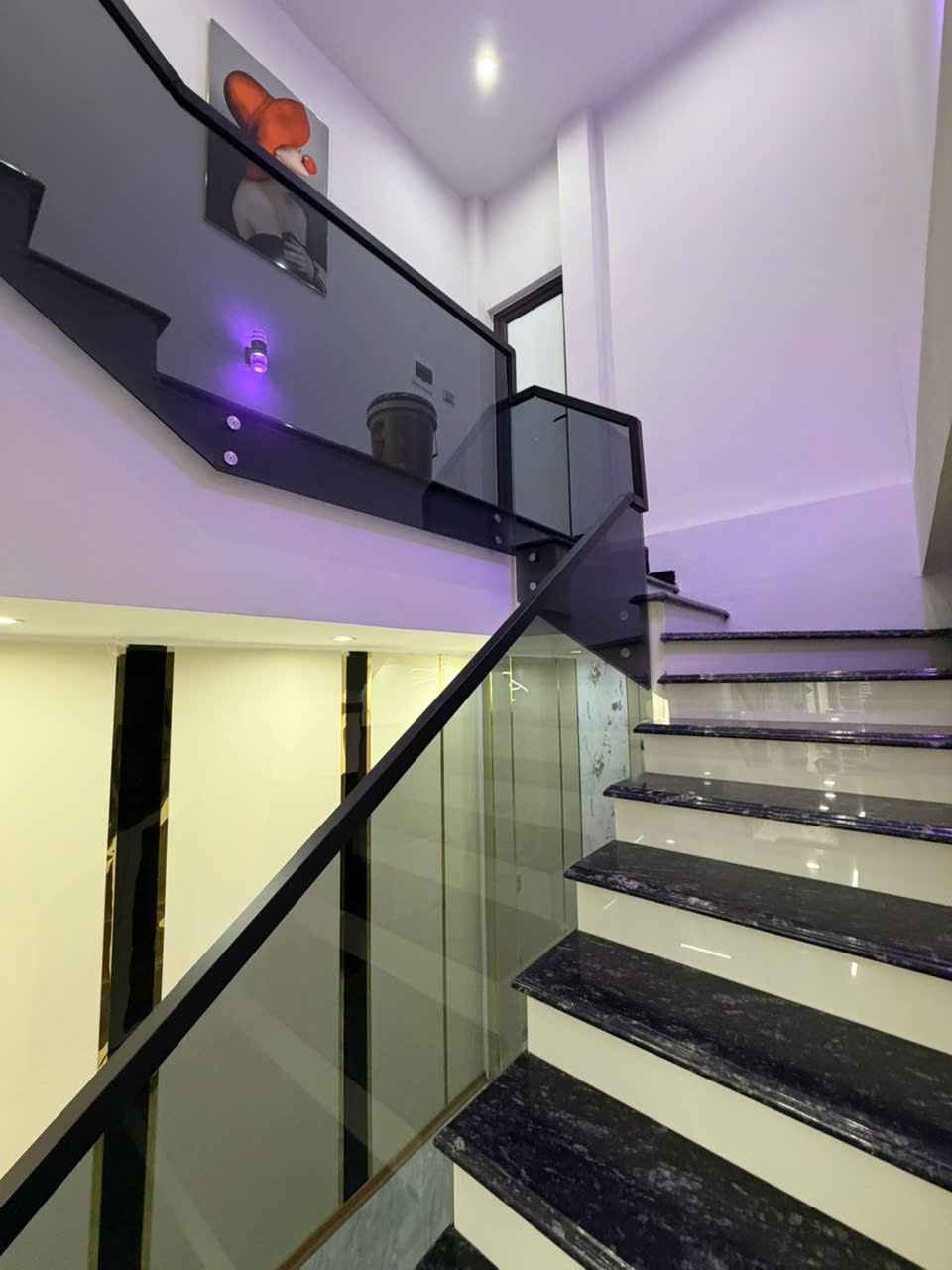 Bán nhà 2 tầng trục chính Ngô Thì Nhậm 56m2 đường 7m vỉa hè 4m kinh doanh sầm uất