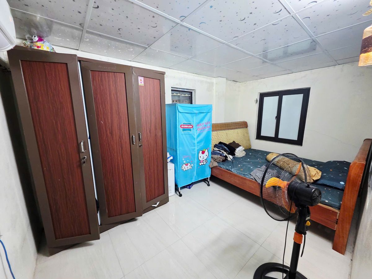 Nhà 2 tầng mbqh 1151 giáp Hồ Sen, 92,5m², đường 12m vỉa hè rộng - gần Aeon Mall