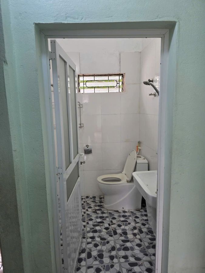 Nhà 2 tầng sau chung cư 379, 85m², mặt tiền 5,07m nở hậu, đường ô tô tránh - giá hơn 3 tỷ