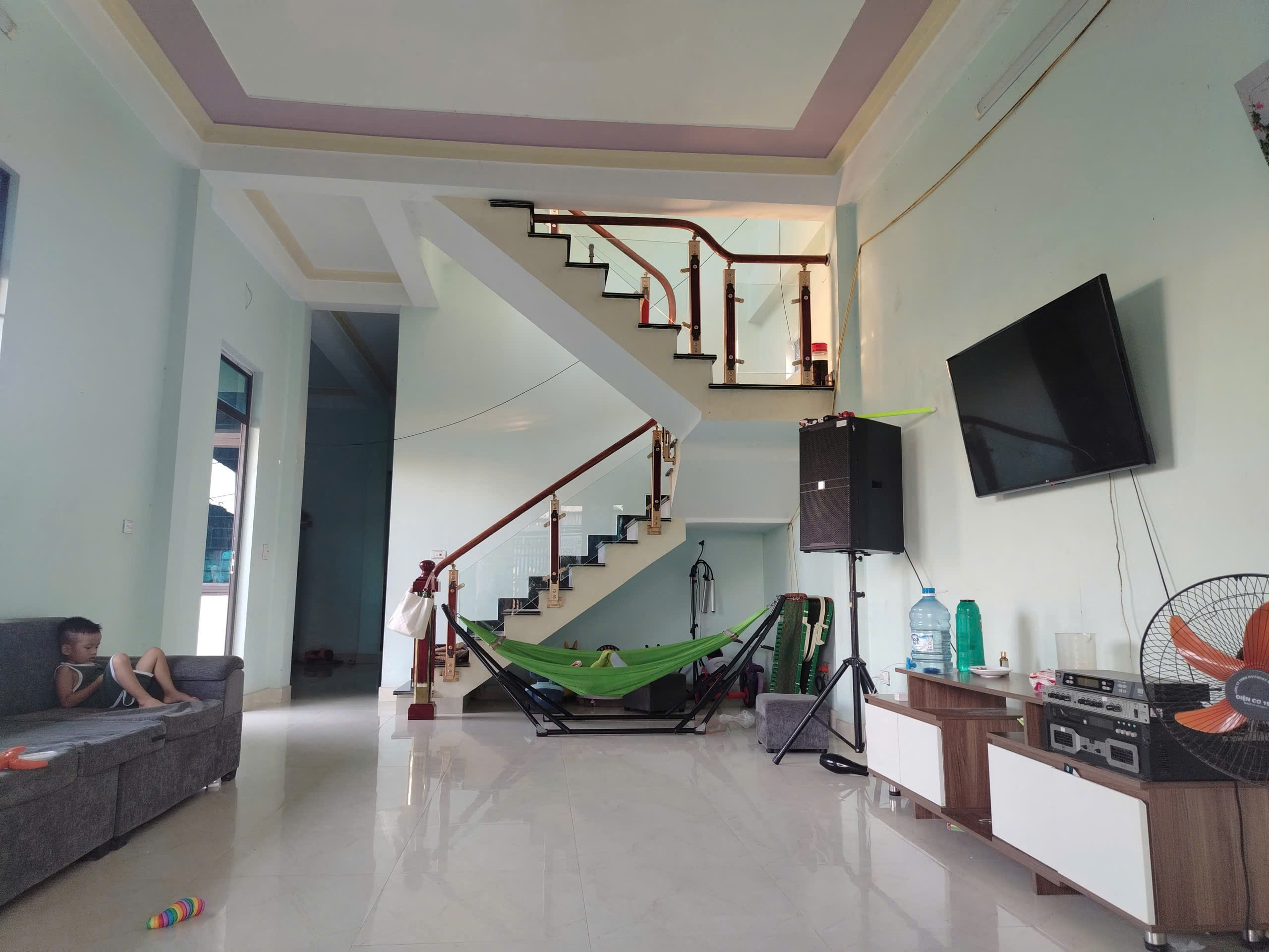 Bán nhà 1,5 tầng MB 40 Quảng Phú 96m2, mặt tiền 6m, gần Nam Sông Mã