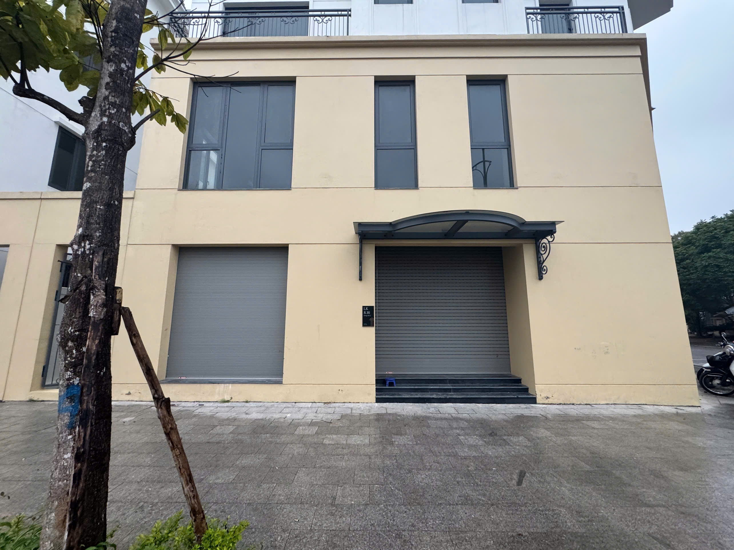 Bán nhà 5 tầng 2 mặt tiền Central Riverside - căn góc đầu ve 17 mặt tiền trục Võ Chí Công, giá 16 tỷ