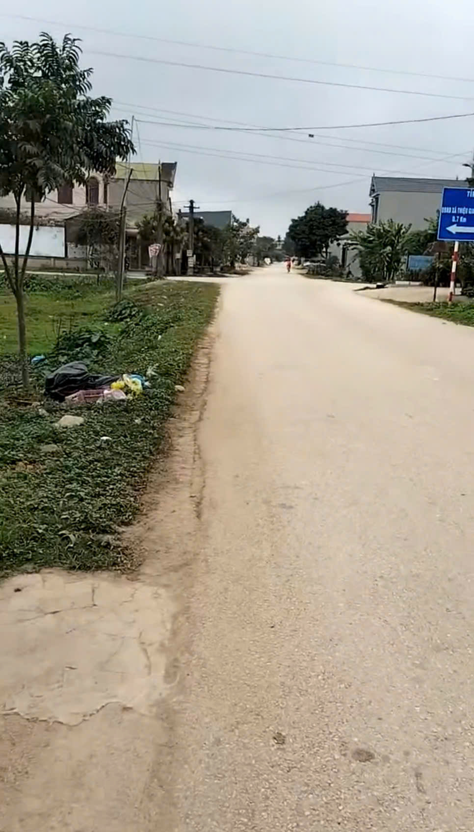 Bán đất mặt đường Thống Nhất Đông Tiến 100m2 - mặt tiền 5m - giá 1 tỷ 450