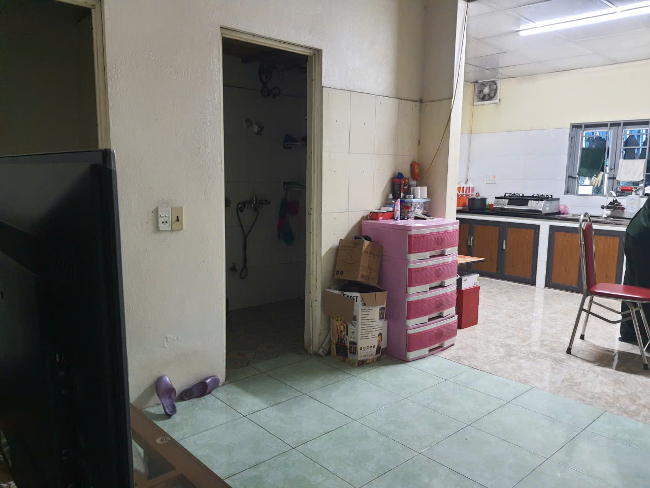 Bán nhà cấp 4 ngõ Lê Thần Tông Đông Vệ tp thanh hóa - 119,43m2 - có sân ô tô - giá đầu tư