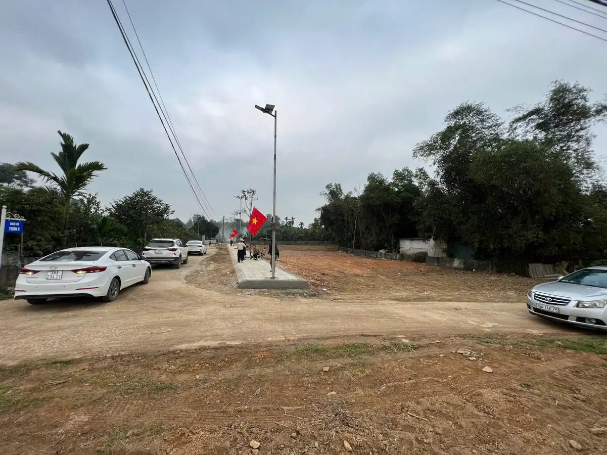 Bán đất đầu ve 2 mặt tiền thôn 9 Thọ Bình | 122,8m², mt 5,8m, giá nhỉnh 300 triệu