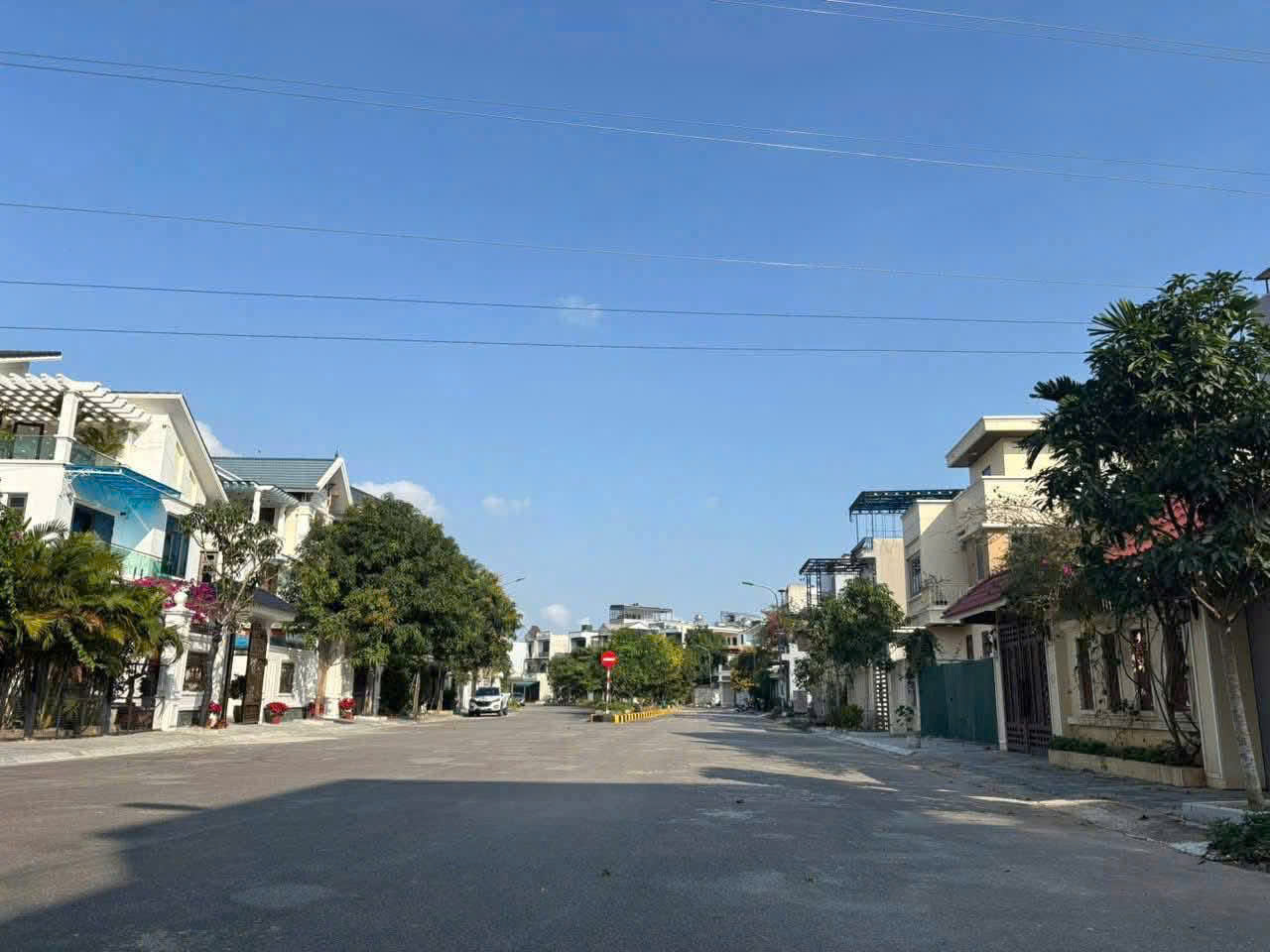 Bán nhà 3 tầng kđt An Hoạch - 100m2, gần King place, trường Nobel, full tiện ích