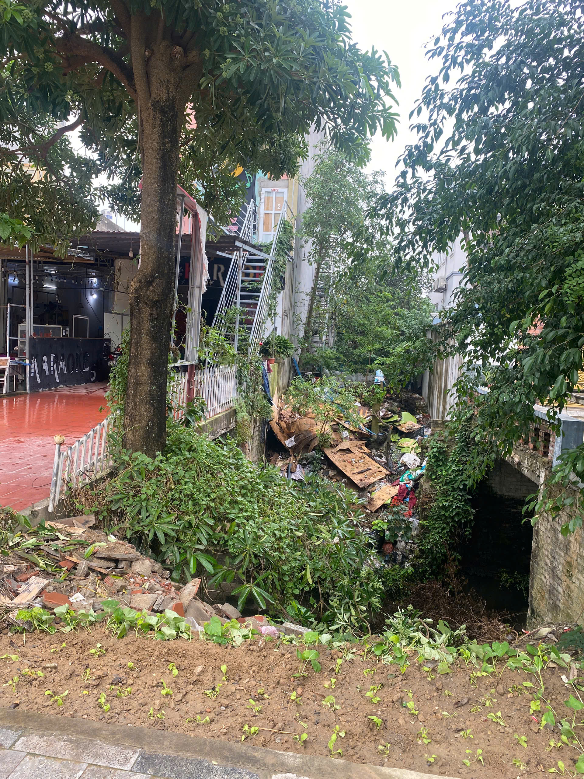 Bán lô đất 80m2 mặt tiền 4,5m trục chính kinh doanh Bút Sơn - đường 20m - giá 2,99 tỷ